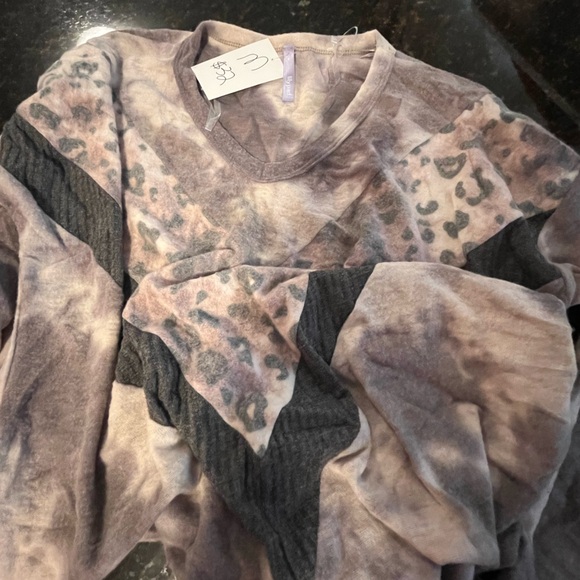 Lillypad Boutique style Textured Long sleeve Shirt - Picture 3 of 12